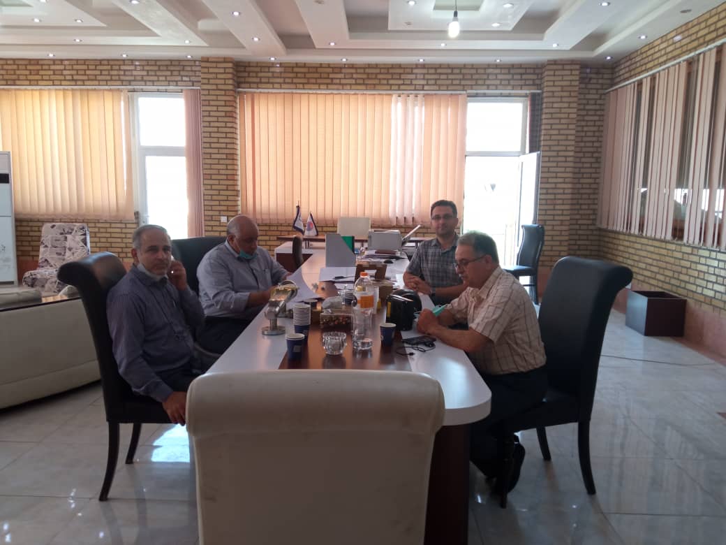 بازدید و بررسی وجلسه کارشناسی باشرکت آروین بخار جهت خرید یک دستگاه دیگ بخار ۳تن 